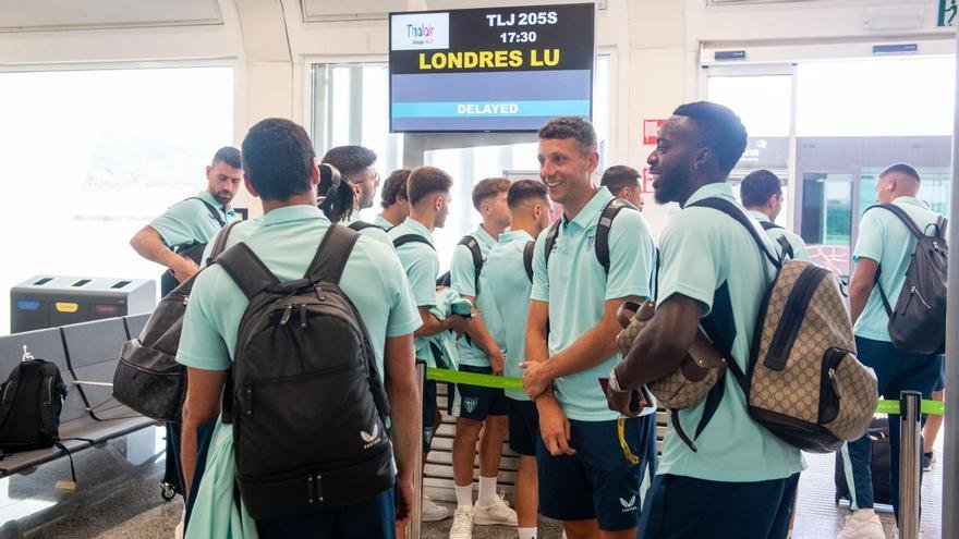 Retraso En Vuelo Del Athletic Hacia Londres Por Contratiempo Inesperado