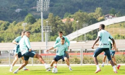 Una Doble Cita Imperdible En Anfield Suenos De Futbolistas Y Aficionados