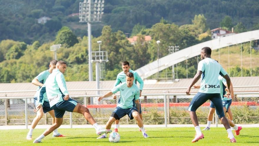 Una Doble Cita Imperdible En Anfield Suenos De Futbolistas Y Aficionados