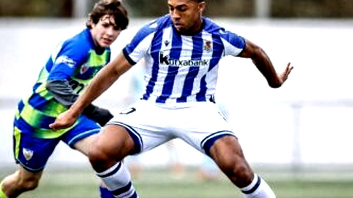 Alex Esnaola
